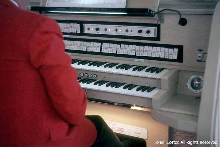 Coke carillon keyboard